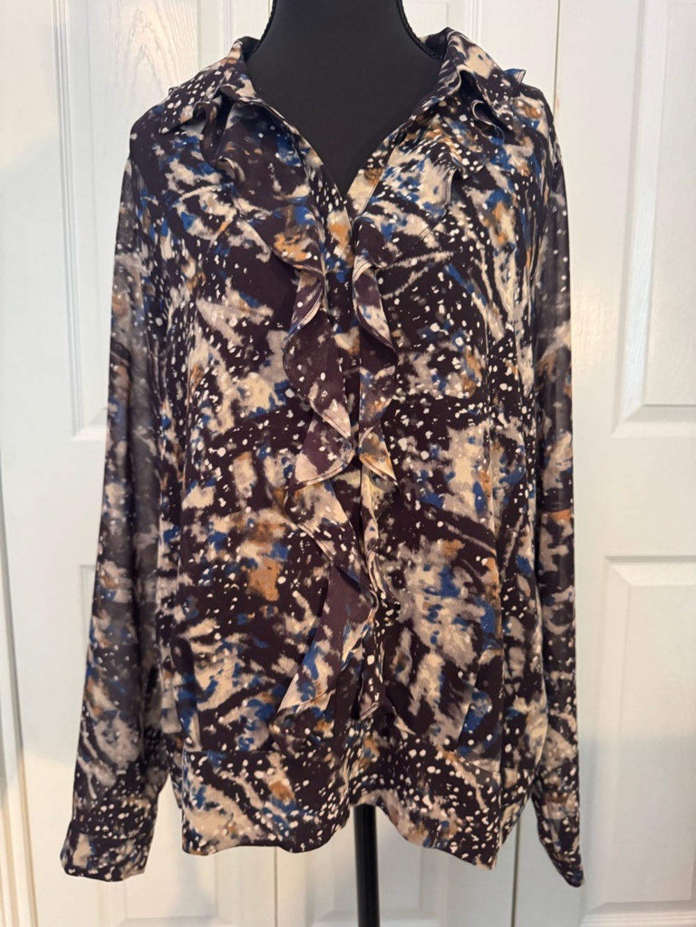 Cabi Ruffle Front Button Down Blouse Medium